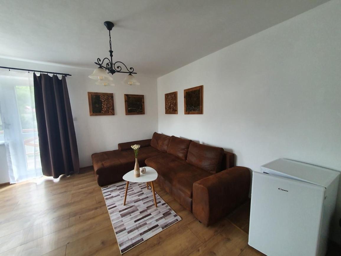 Apartmanovy Dom Adas Prosiek Екстериор снимка